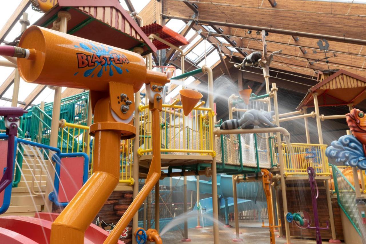 קווינסבורי Six Flags Great Escape Lodge & Indoor Waterpark מראה חיצוני תמונה